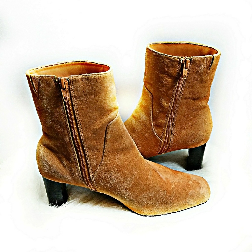 AJ Valenci Suede Boots Size 7 1/2